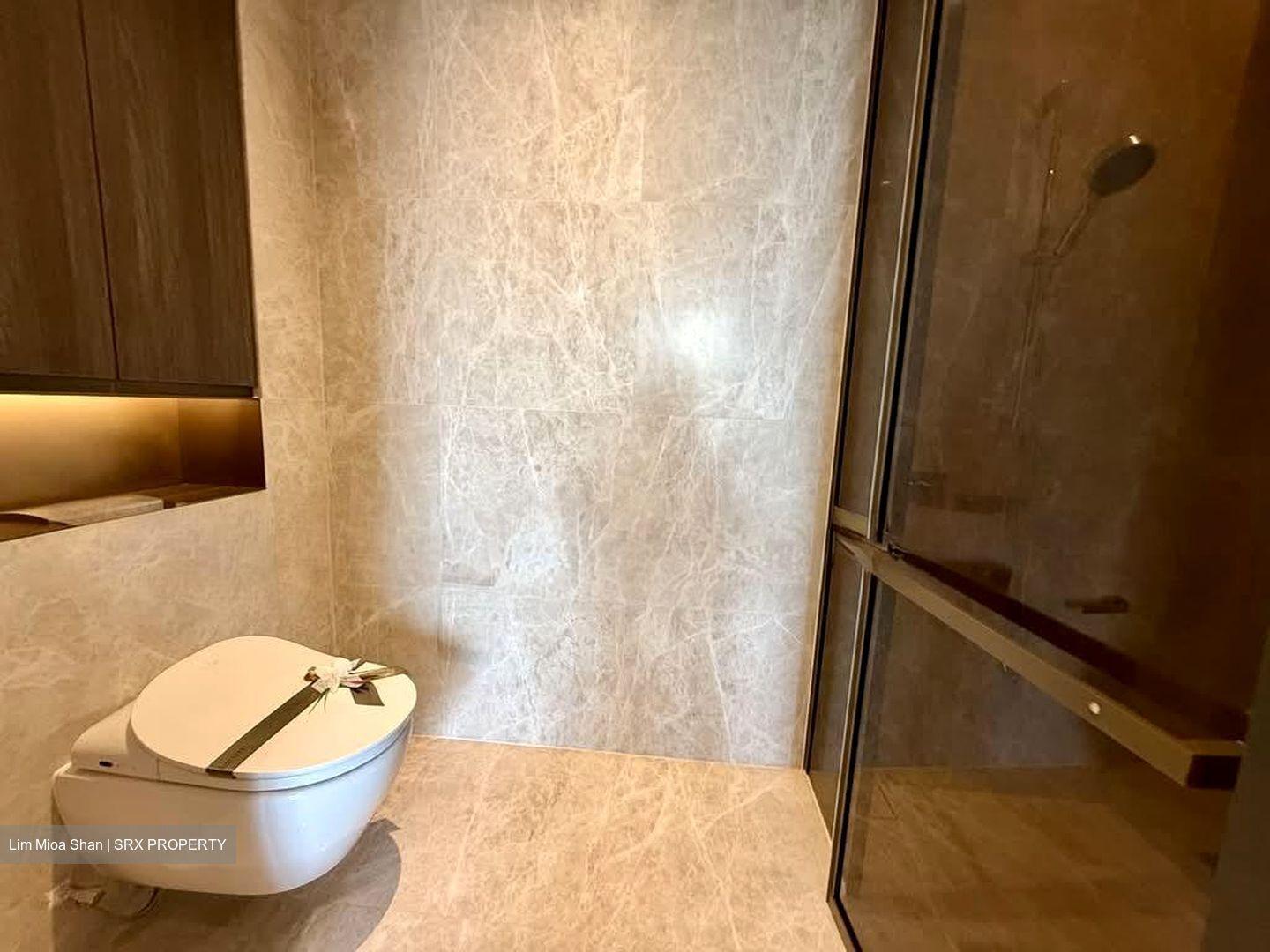 19 Nassim (D10), Apartment #546631351